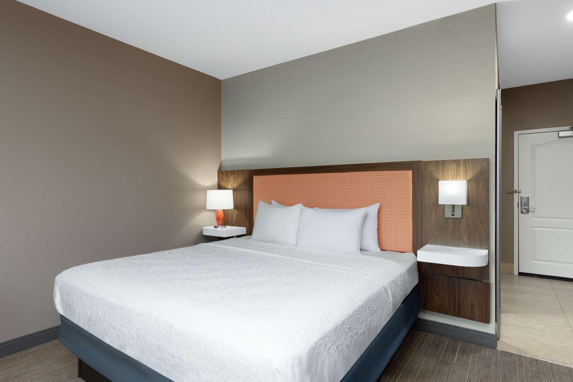 Hampton Inn & Suites Harrisburg Esterno foto