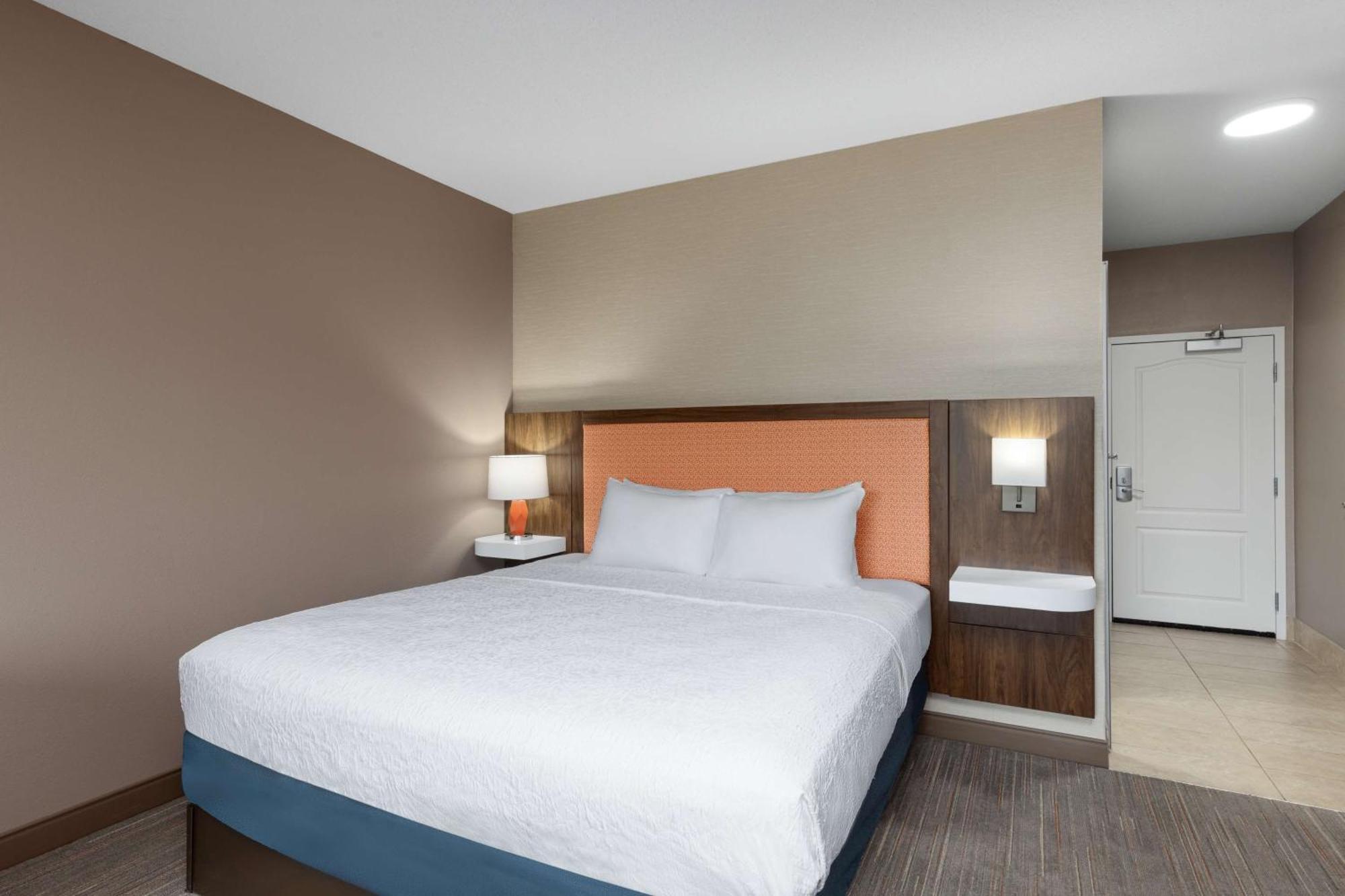 Hampton Inn & Suites Harrisburg Esterno foto