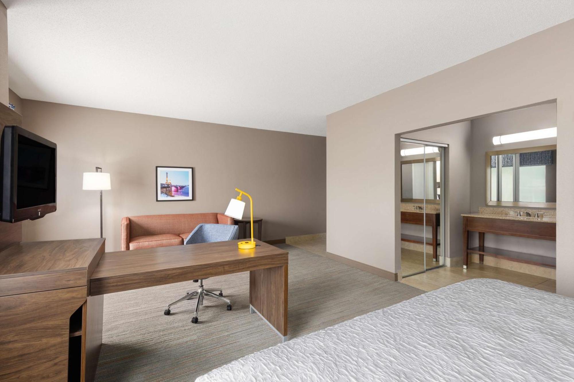 Hampton Inn & Suites Harrisburg Esterno foto